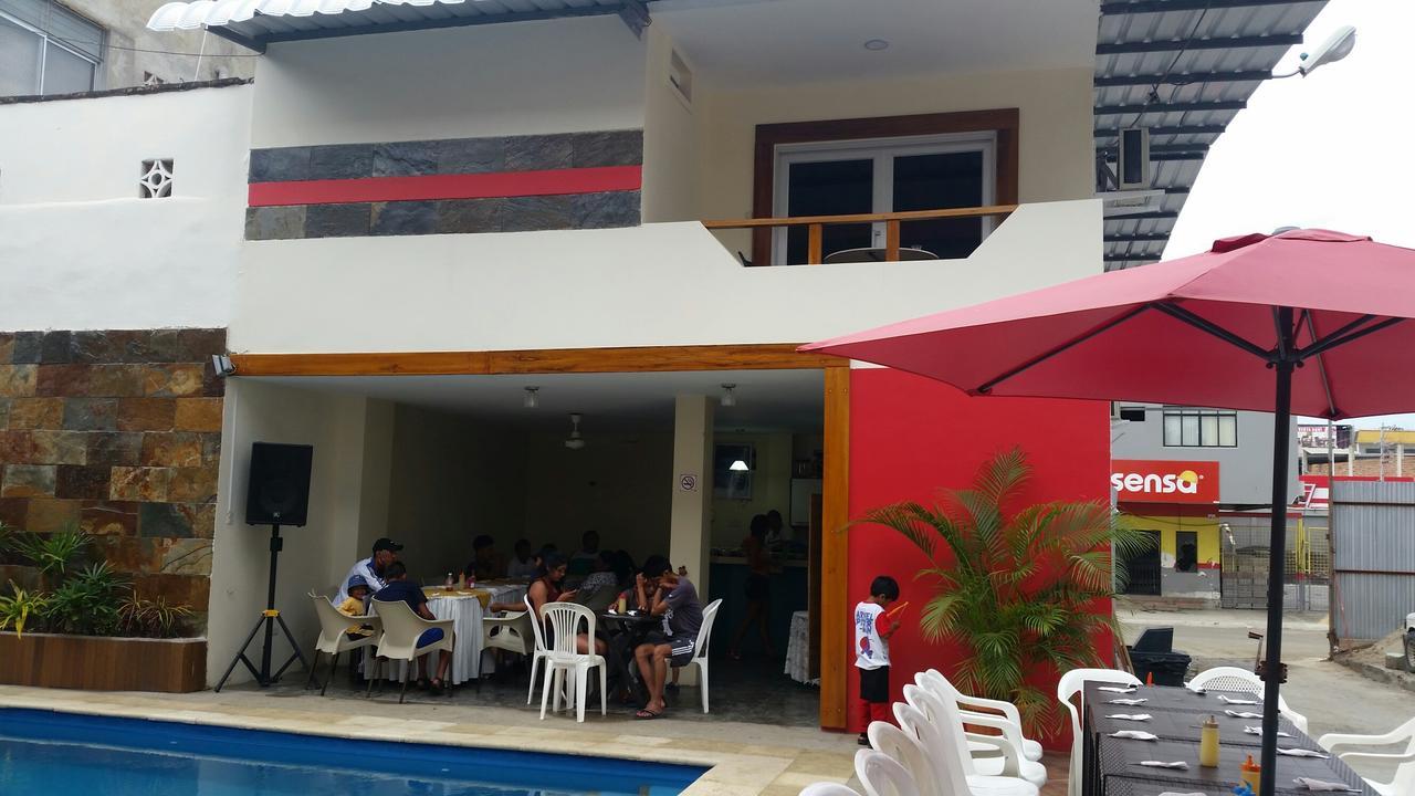 Hostal Las Velas Hotel Manta Buitenkant foto